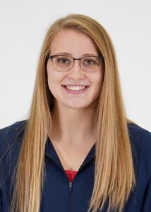 Reagan Linkous enjoying time with Duquesne swim program